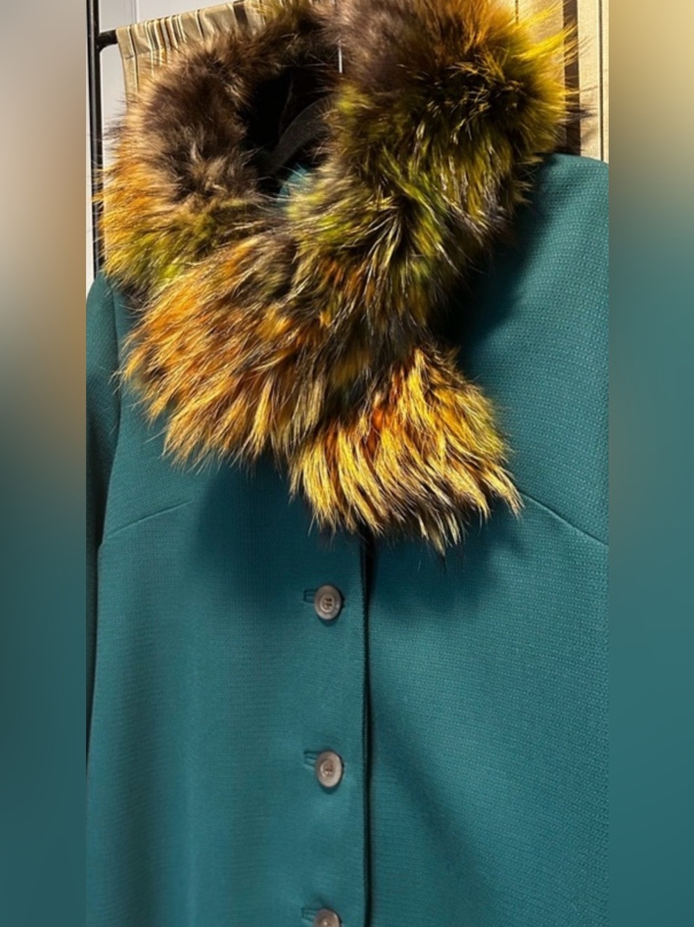 Real fur collar - Picture 12 of 12